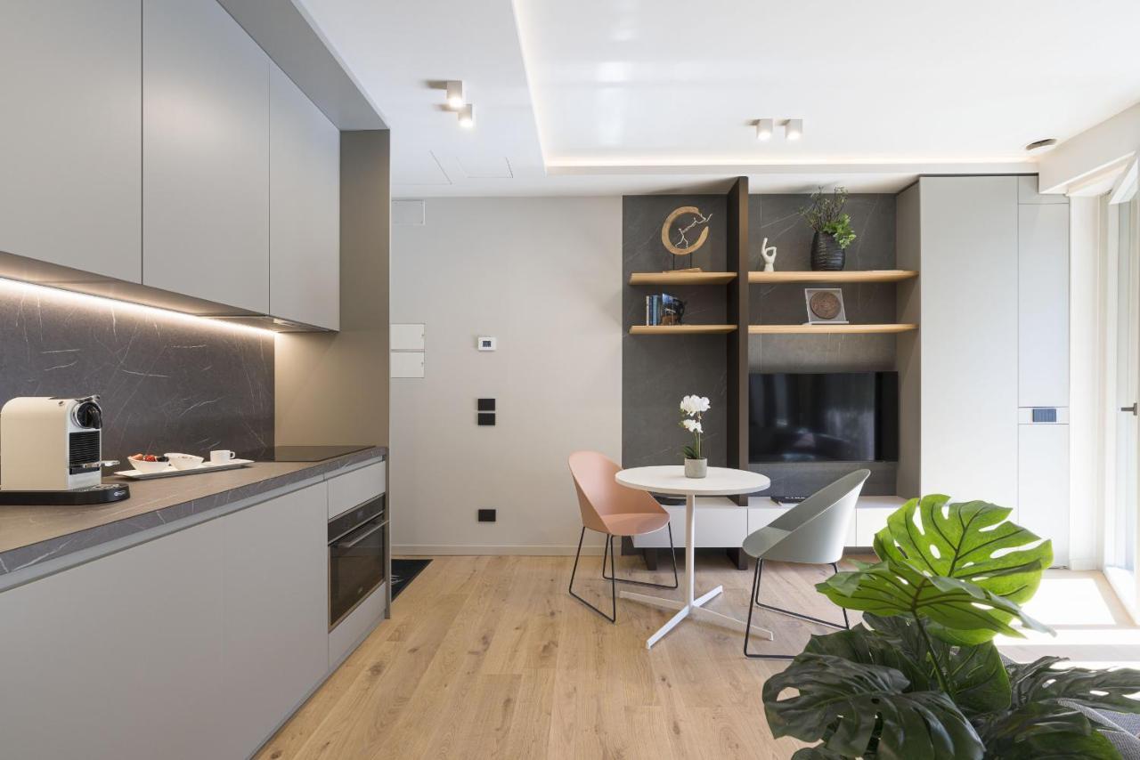 Aera Luxury Suites By Wonderful Italy Катания Экстерьер фото