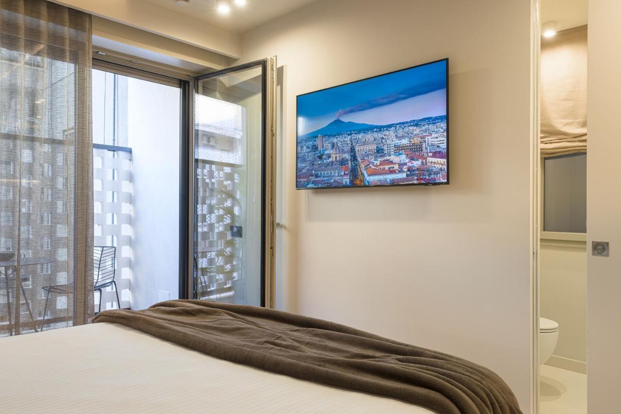 Aera Luxury Suites By Wonderful Italy Катания Экстерьер фото