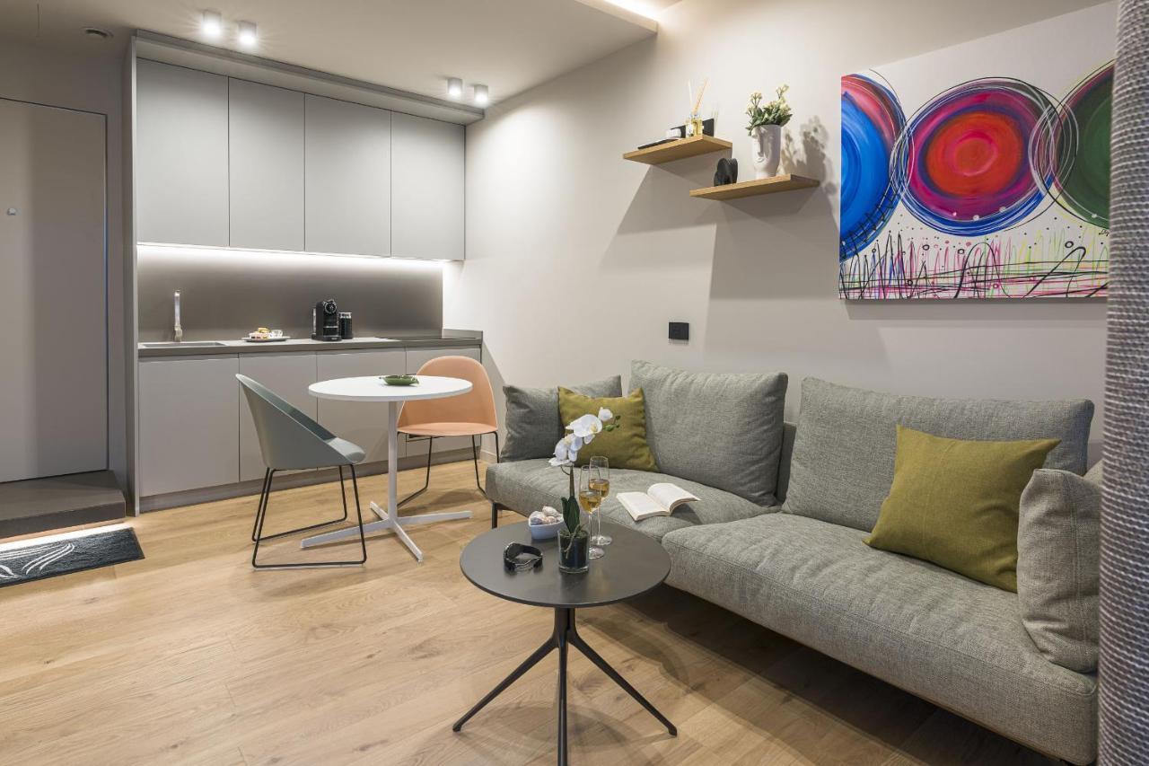 Aera Luxury Suites By Wonderful Italy Катания Экстерьер фото