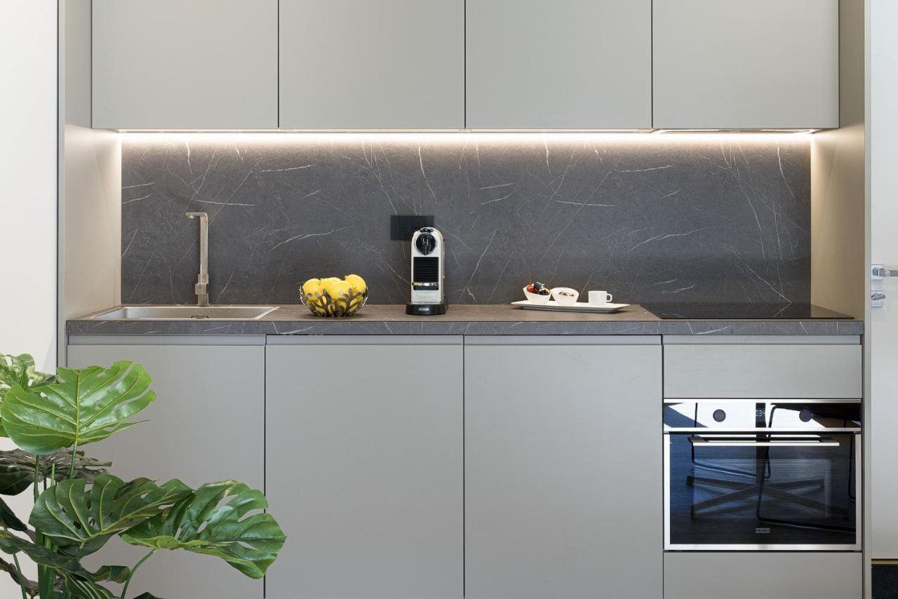 Aera Luxury Suites By Wonderful Italy Катания Экстерьер фото