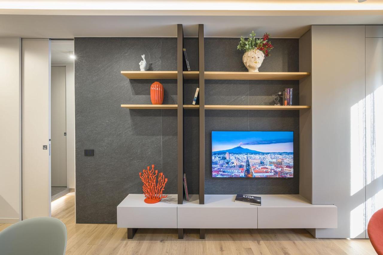Aera Luxury Suites By Wonderful Italy Катания Экстерьер фото