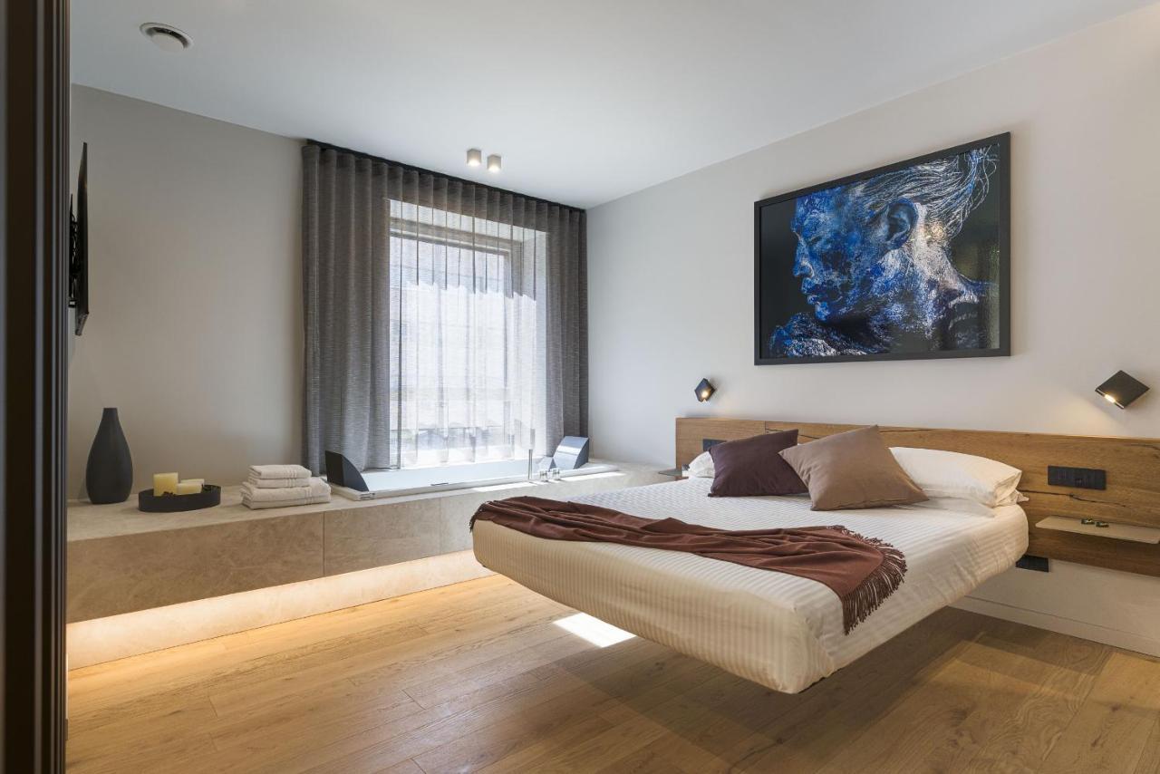 Aera Luxury Suites By Wonderful Italy Катания Экстерьер фото